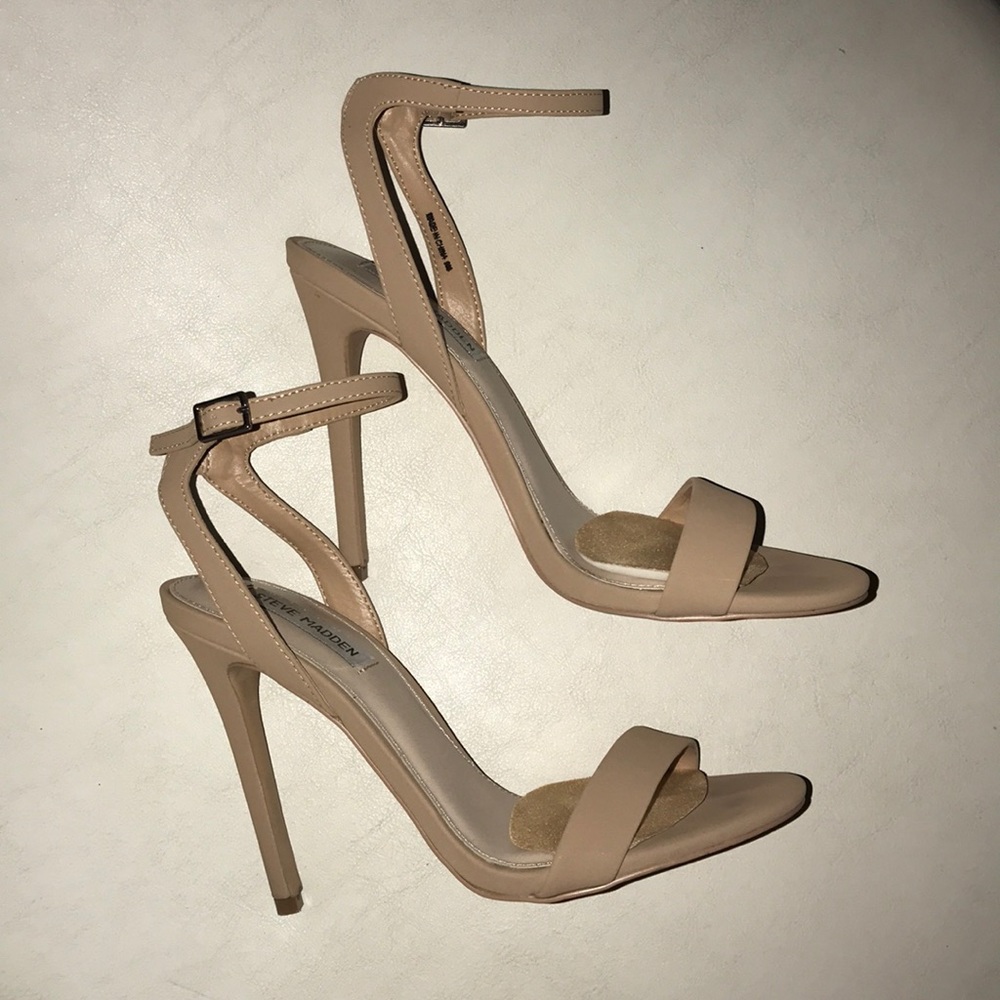 Steve Madden Nude Heels